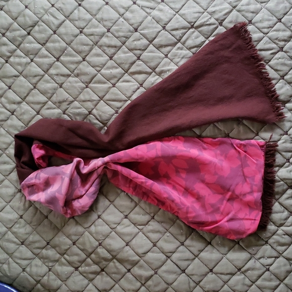 SOLD - Men's reversible silk designer scarf lined in wool - Picture 2 of 3